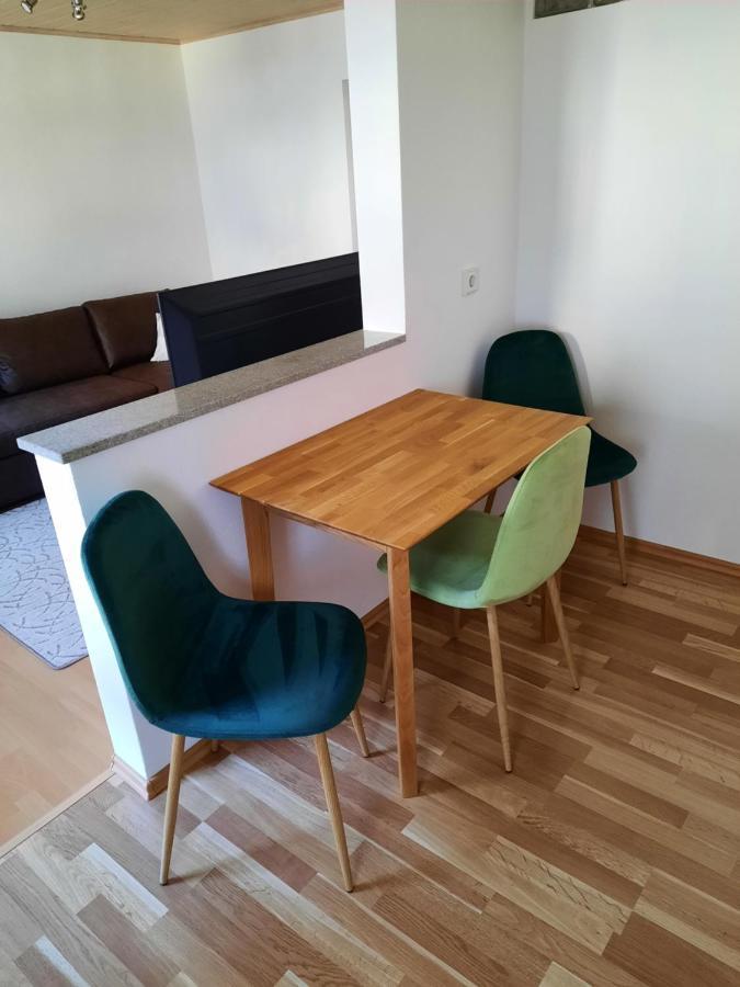 Ferienwohnung Roter Riesling 첼 안 데어 모젤 외부 사진